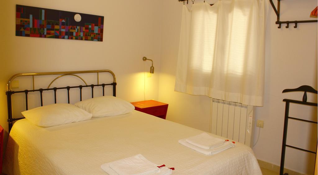 Apartamentos Puenteviejo آريناس دي سان بيدرو الغرفة الصورة